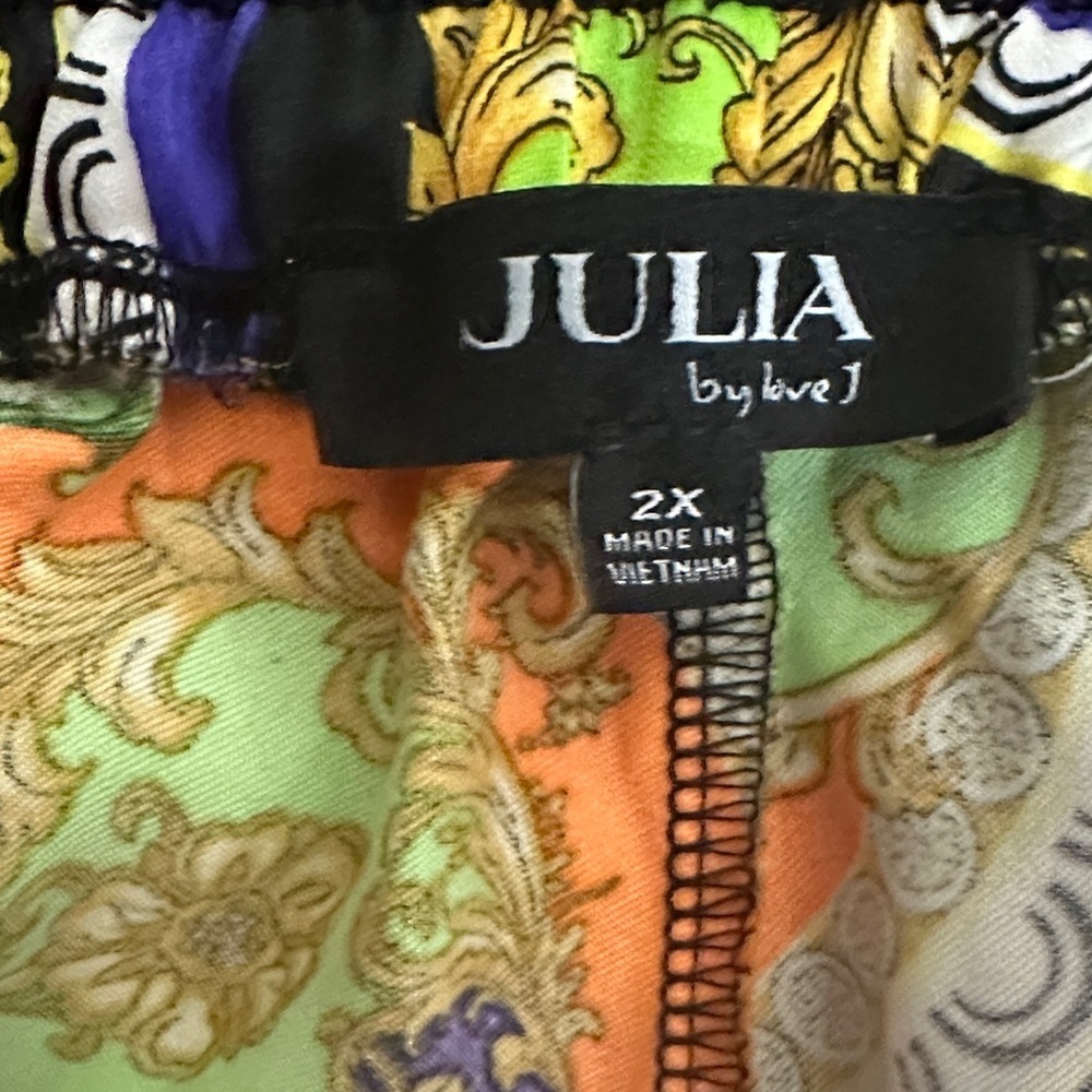 Colorful Patterned Wide-Leg Pants - Picture 4 of 5